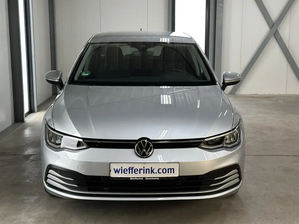 Volkswagen Golf 1.5 TSI Life 130 pk | Acc | Led | Navi | Win uit 2020, foto 3