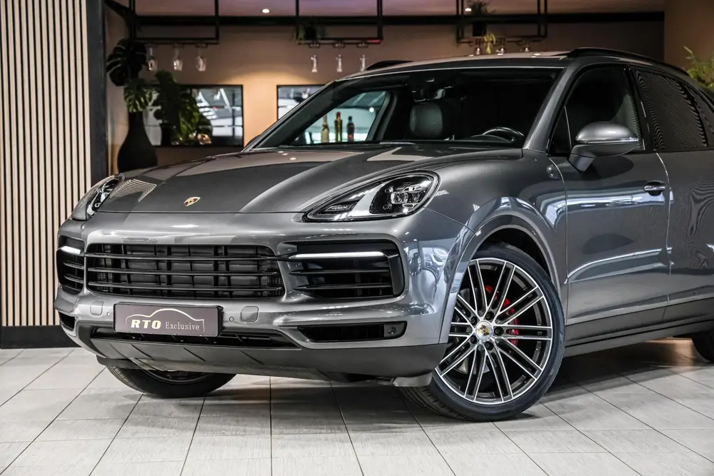 Porsche Cayenne 3.0 E-Hybrid|Dealer ondh.|Sportchrono|477 PK uit 2020, foto 6