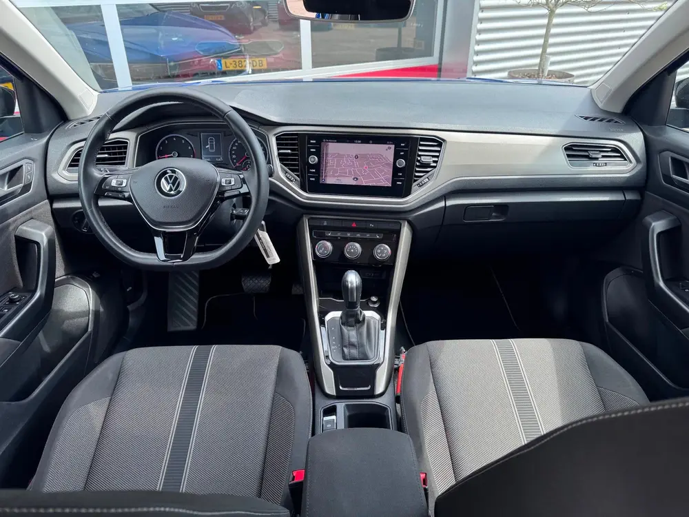 Volkswagen T-Roc 1.5 TSI Style Business Aut / A.Cam / Carpla uit 2020, foto 12