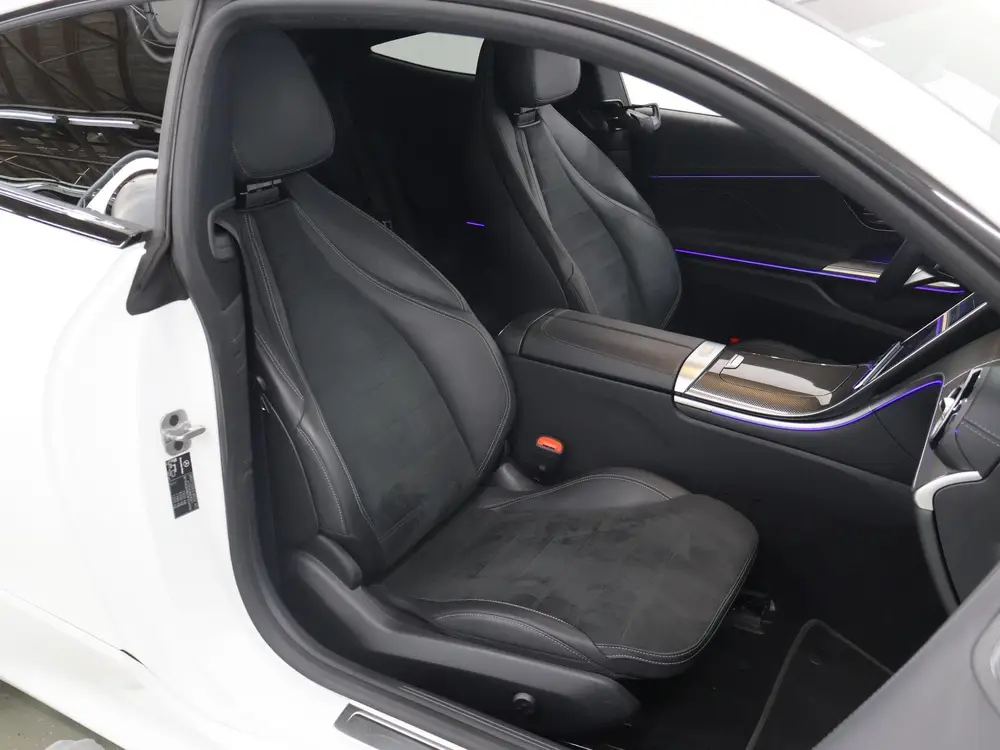 Mercedes-Benz CLE CLE Coupé 300 4MATIC AMG Line uit 2025, foto 10