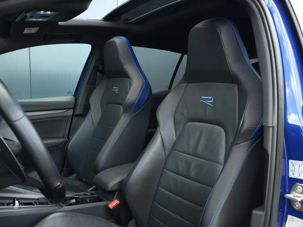 Volkswagen Golf 2.0 TSI R 4Motion 320PK|Akra|Pano|Leer|IQ|HU uit 2021, foto 12