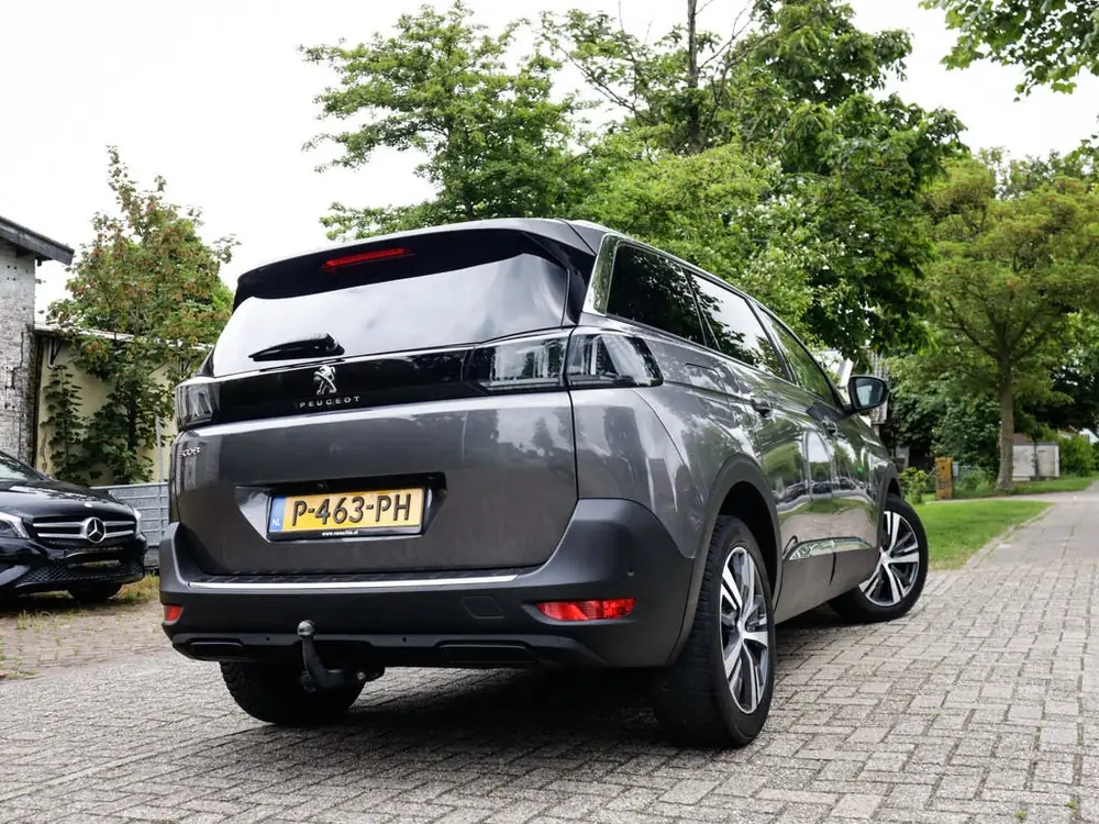 Peugeot 5008 1.2 PureTech Allure Pack Business 1e-Eig. & Dea uit 2022, foto 2