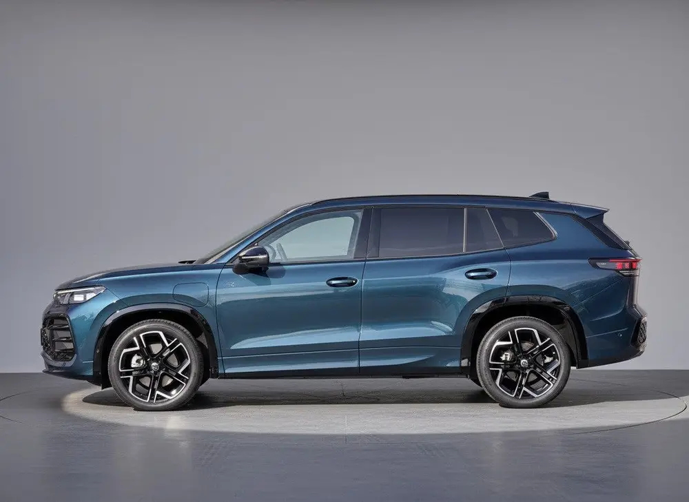 Volkswagen Tayron 1.5 eHybrid R-Line Edition 272pk | H&K | H uit 2025, foto 9