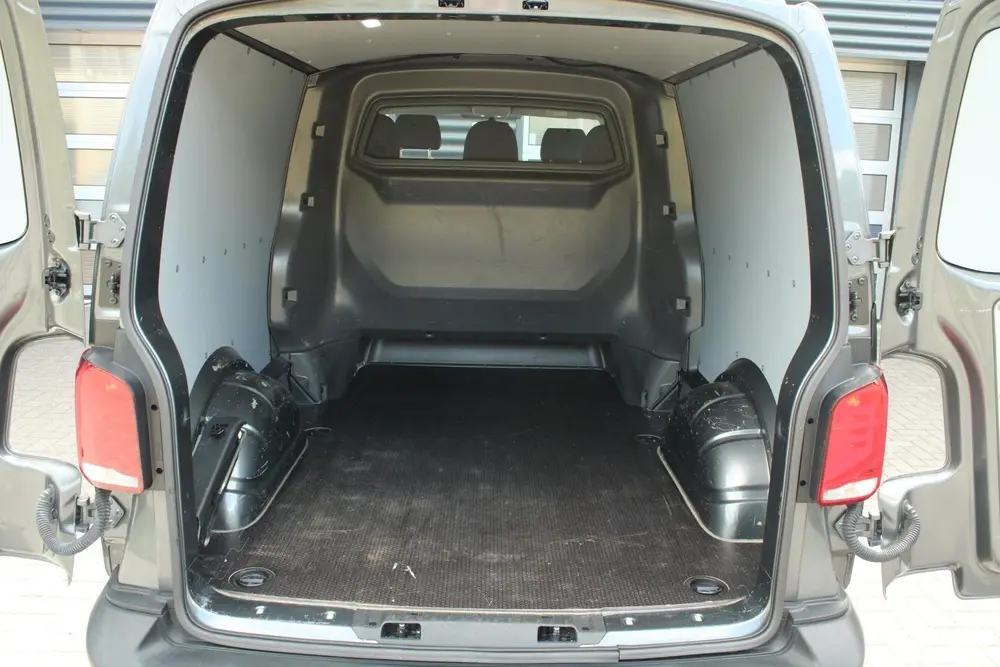 Volkswagen Transporter 2.0 TDI 150pk DSG L2H1 30 DC Comfortl uit 2024, foto 12