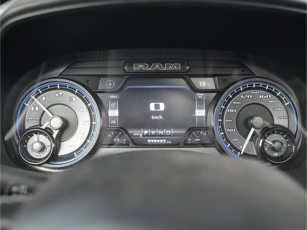 Dodge Ram 1500 5.7L HEMI V8 CrewCab |Panoramadak |St uit 2024, foto 19