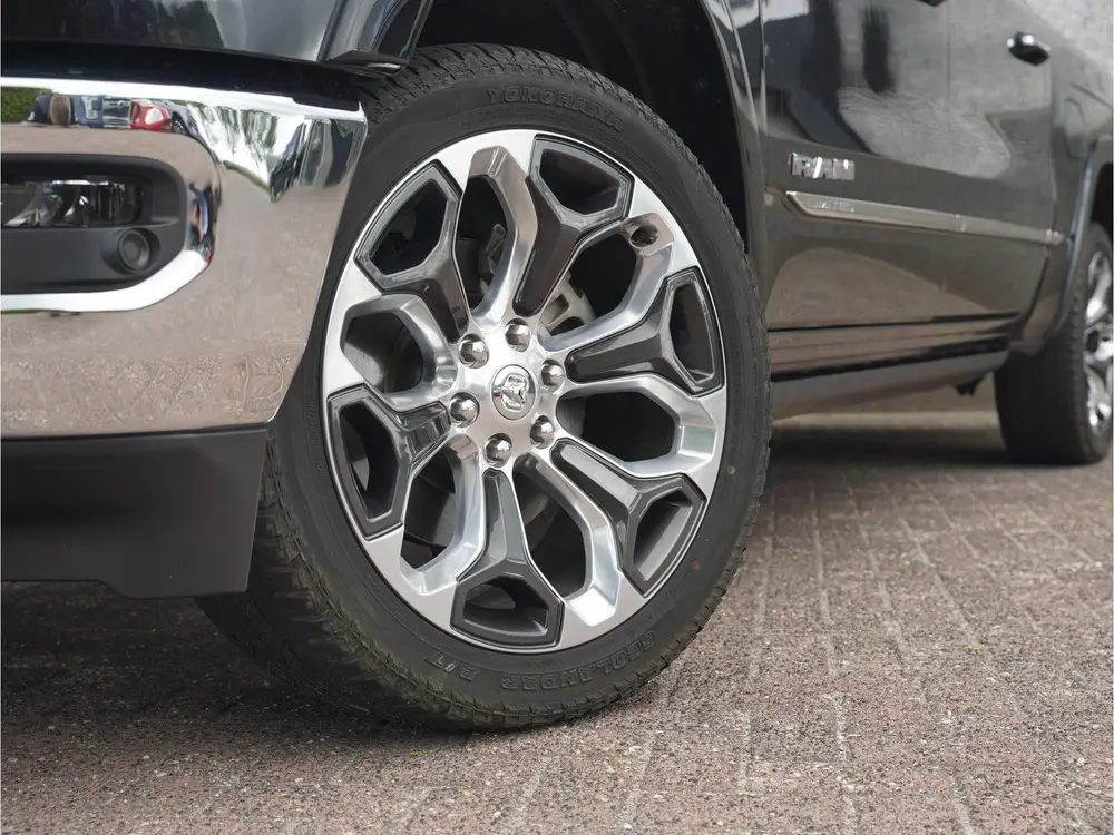 Dodge Ram 1500 5.7L HEMI V8 CrewCab |Panoramadak |St uit 2024, foto 3