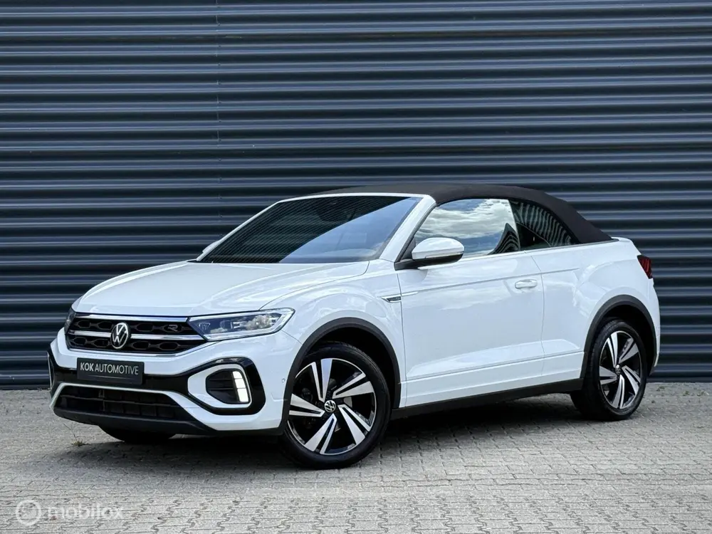 Volkswagen T-Roc Cabrio 1.5 TSI R-Line|ACC|DSG|IQ LIGHT| uit 2022, foto 2