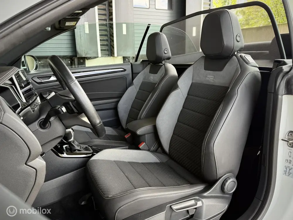 Volkswagen T-Roc Cabrio 1.5 TSI R-Line|ACC|DSG|IQ LIGHT| uit 2022, foto 5