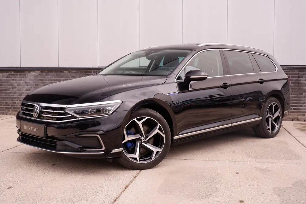 Volkswagen Passat Variant 1.4 TSI PHEV GTE Business | Pano | uit 2022