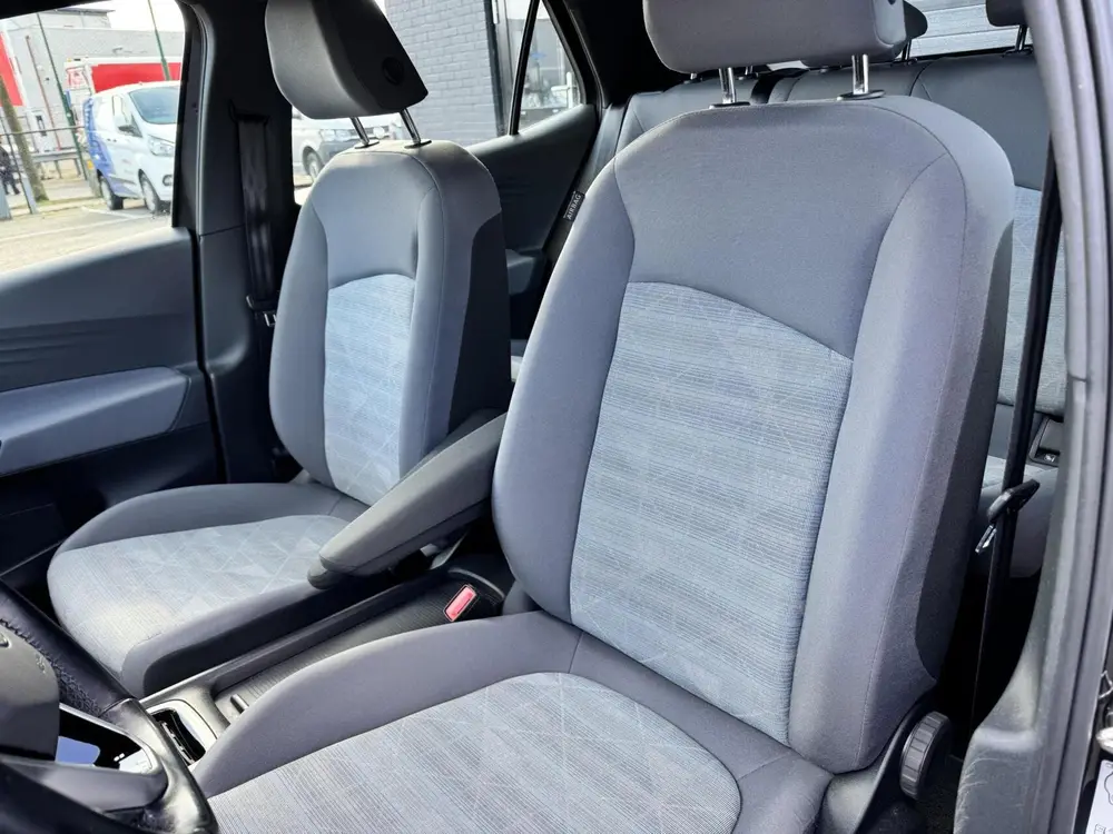 Volkswagen ID.3 ID3 Pro 58 kWh CARPLAY / CRUISE / STOELVERWARMING uit 2021, foto 8