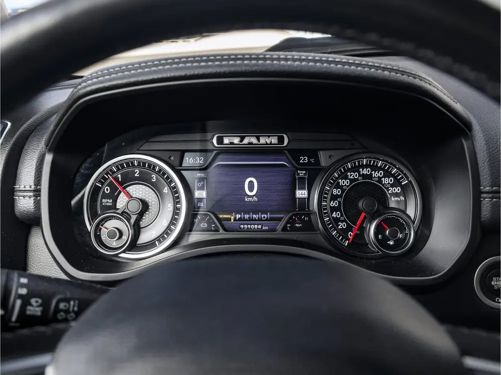 Dodge Ram 1500 5.7L V8 Laramie | Custom wielenset | Luchtver uit 2019, foto 11