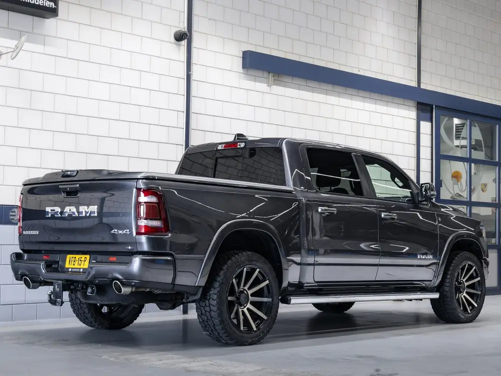 Dodge Ram 1500 5.7L V8 Laramie | Custom wielenset | Luchtver uit 2019, foto 4
