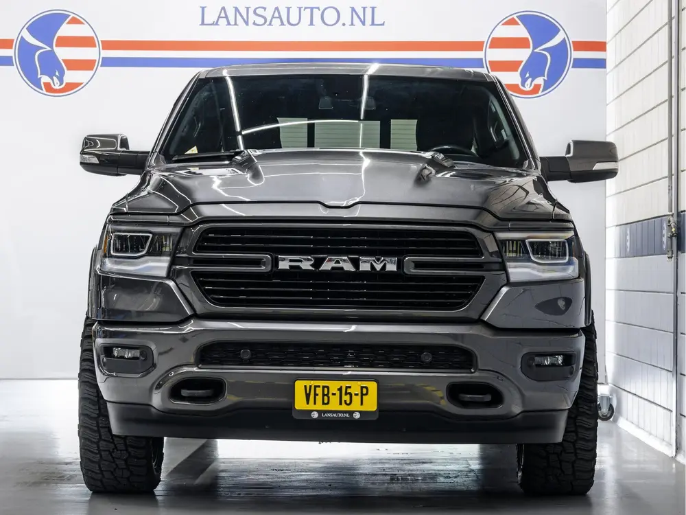 Dodge Ram 1500 5.7L V8 Laramie | Custom wielenset | Luchtver uit 2019, foto 6