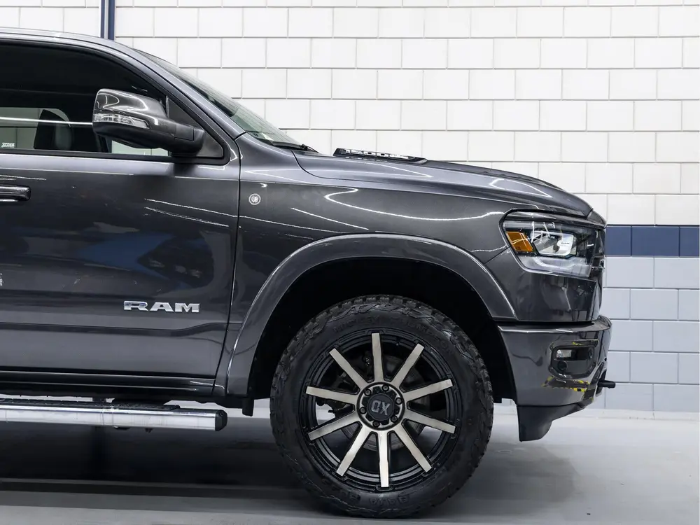 Dodge Ram 1500 5.7L V8 Laramie | Custom wielenset | Luchtver uit 2019, foto 8
