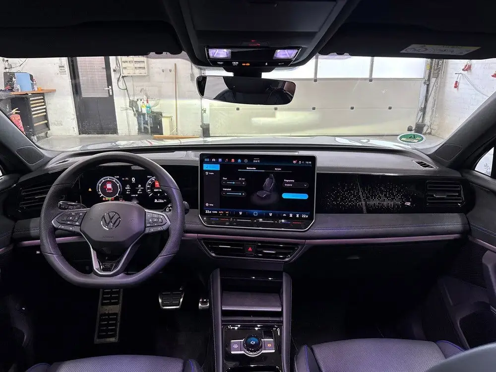 Volkswagen Tiguan 2.0 R-Line | Memory seats | Massage | ACC uit 2026, foto 11