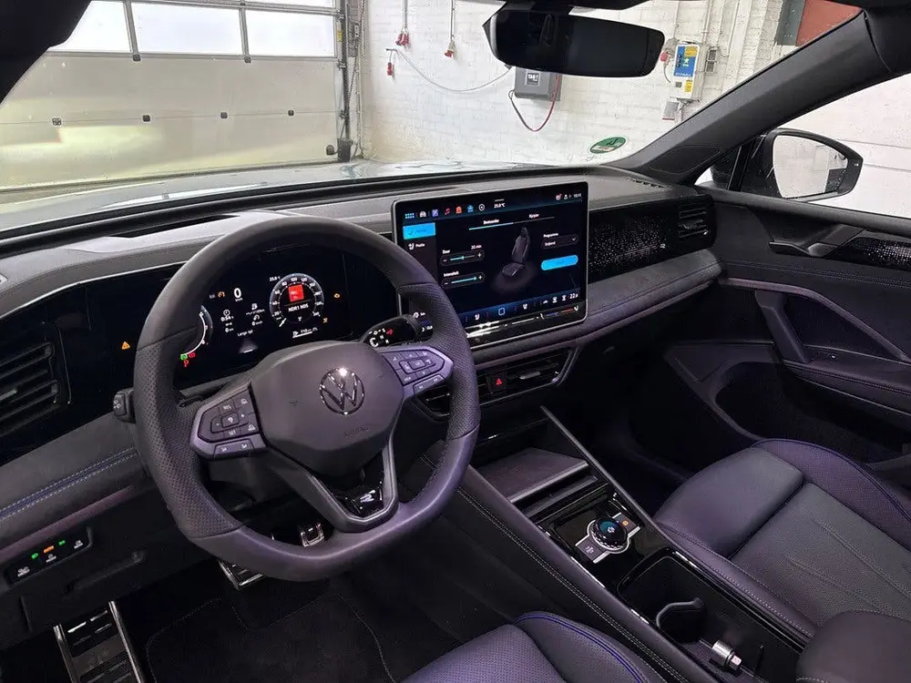 Volkswagen Tiguan 2.0 R-Line | Memory seats | Massage | ACC uit 2026, foto 14