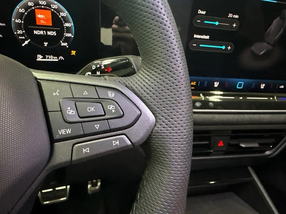Volkswagen Tiguan 2.0 R-Line | Memory seats | Massage | ACC uit 2026, foto 18