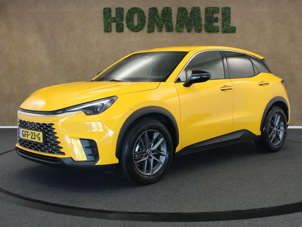 Lexus LBX 1.5 Business Line 2WD uit 2024, foto 5