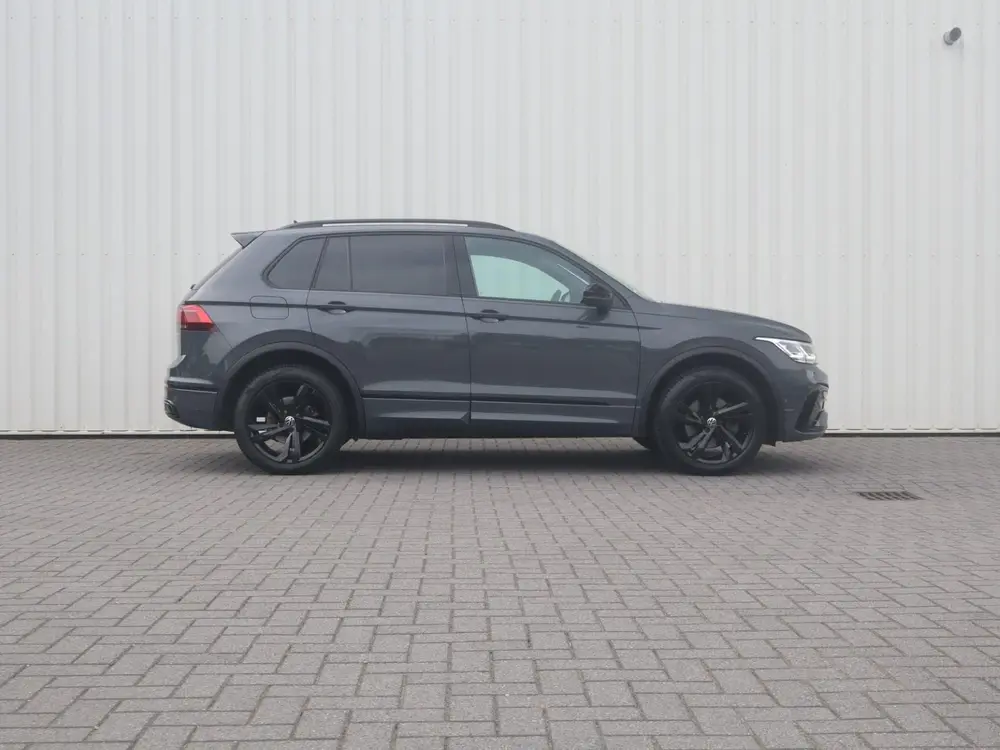 Volkswagen Tiguan 1.4 TSI eHybrid 245pk DSG R-Line Business+ uit 2022, foto 3