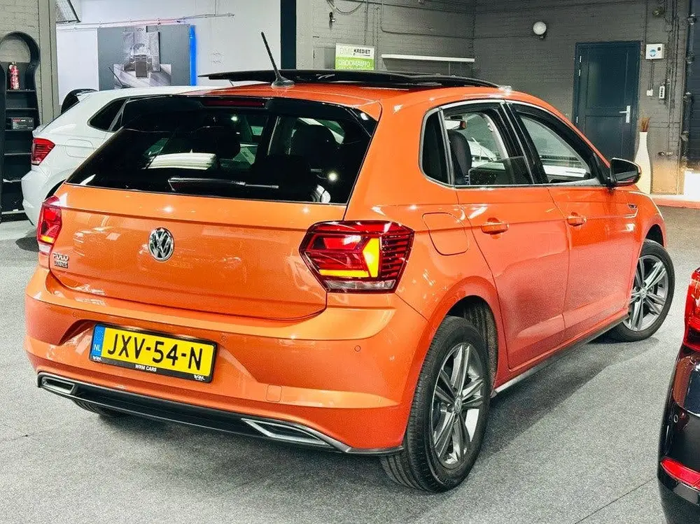 Volkswagen POLO 1.0 TSI / R LINE /AUTOMAAT / PANO / DIGITALE uit 2019, foto 4