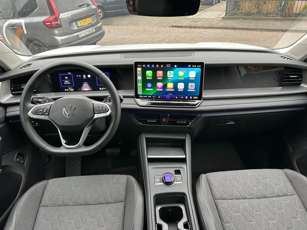 Volkswagen Tayron 1.5 eHybrid R-Line Edition|Afn. Trekhaak|1 uit 2025, foto 12