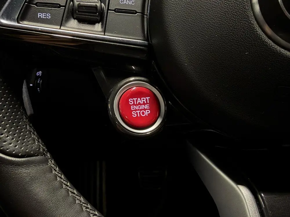 Alfa Romeo Giulia 2.9 V6 Quadrifoglio Facelift MY2021 Dealer uit 2020, foto 14
