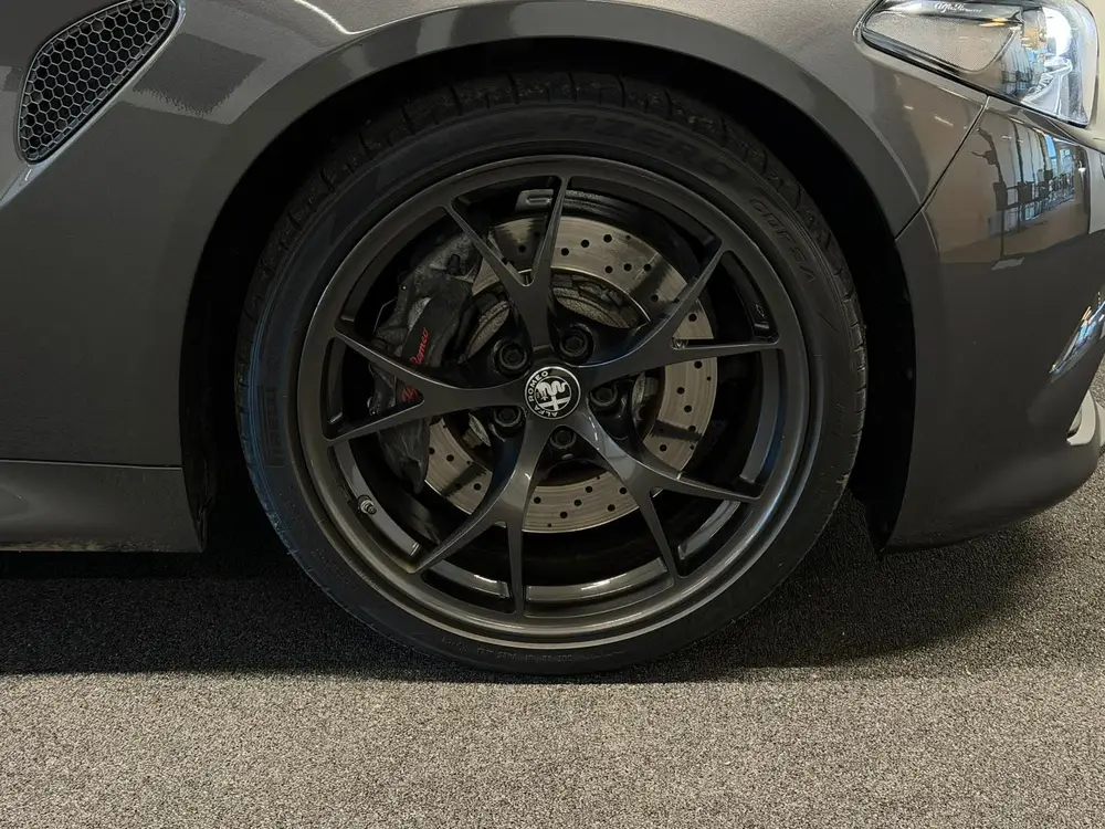 Alfa Romeo Giulia 2.9 V6 Quadrifoglio Facelift MY2021 Dealer uit 2020, foto 4