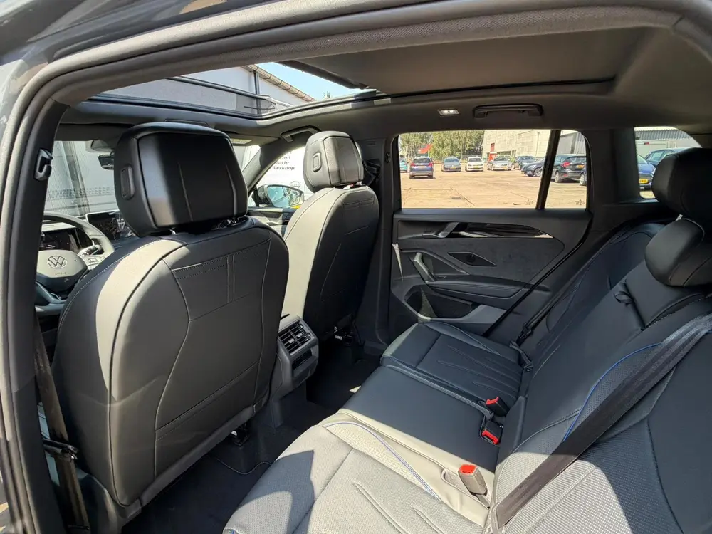 Volkswagen Tiguan 1.5 eHybrid Maxton R-Line / BLACKSTYLE / L uit 2026, foto 20