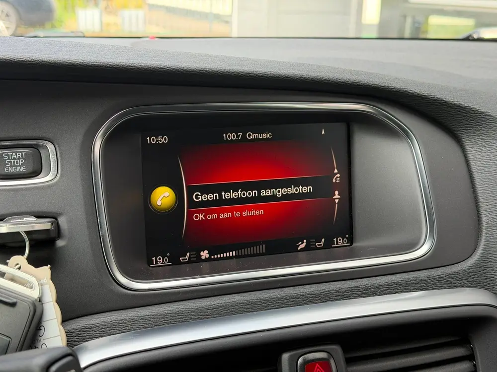 Volvo V40 1.5 T2 R-Design Automaat Trekhaak ! uit 2019, foto 10