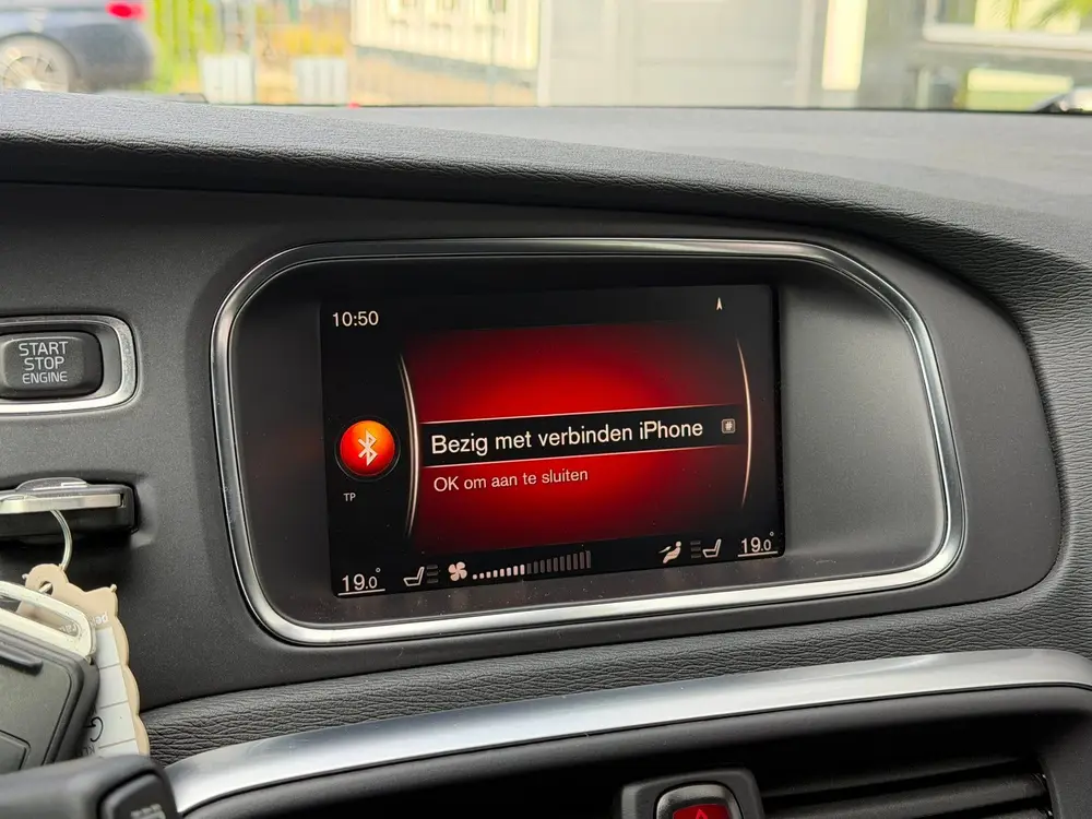 Volvo V40 1.5 T2 R-Design Automaat Trekhaak ! uit 2019, foto 12