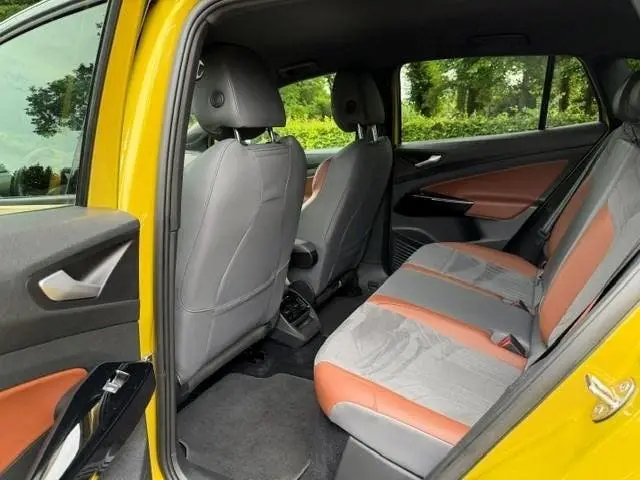Volkswagen ID.4 First 77 kWh SOH 91,4% Warmtepomp/Trekhaak/A uit 2020, foto 7