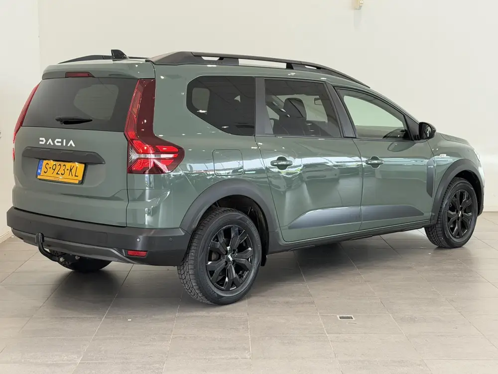 Dacia Jogger 1.0 TCe 110 Extreme 5p. uit 2023, foto 2