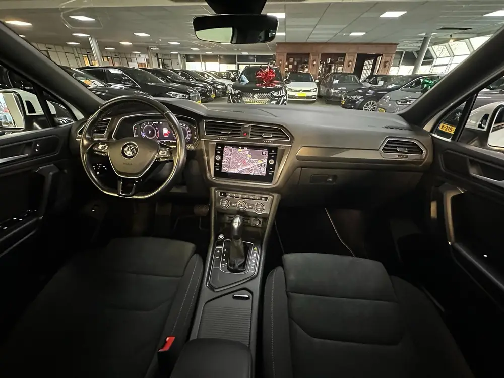 Volkswagen Tiguan Allspace 1.5 TSI Highline Business R/1STE uit 2020, foto 2