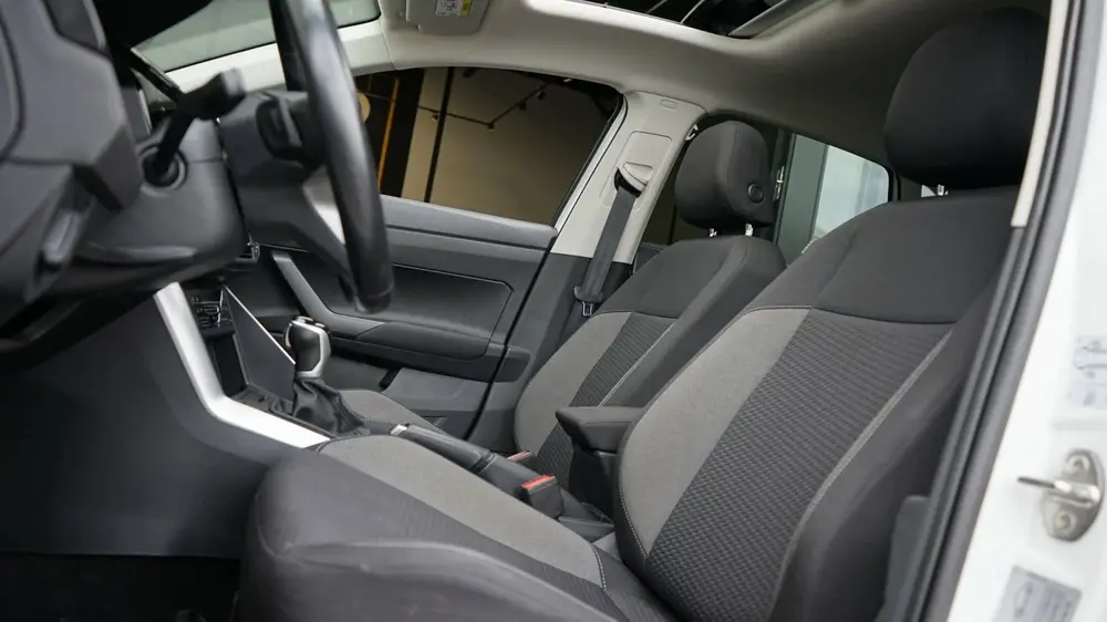 Volkswagen Polo 1.0 TSI AUTOMAAT 110 Pk |CARPLAY|CLIMA|DAB|F uit 2022, foto 3