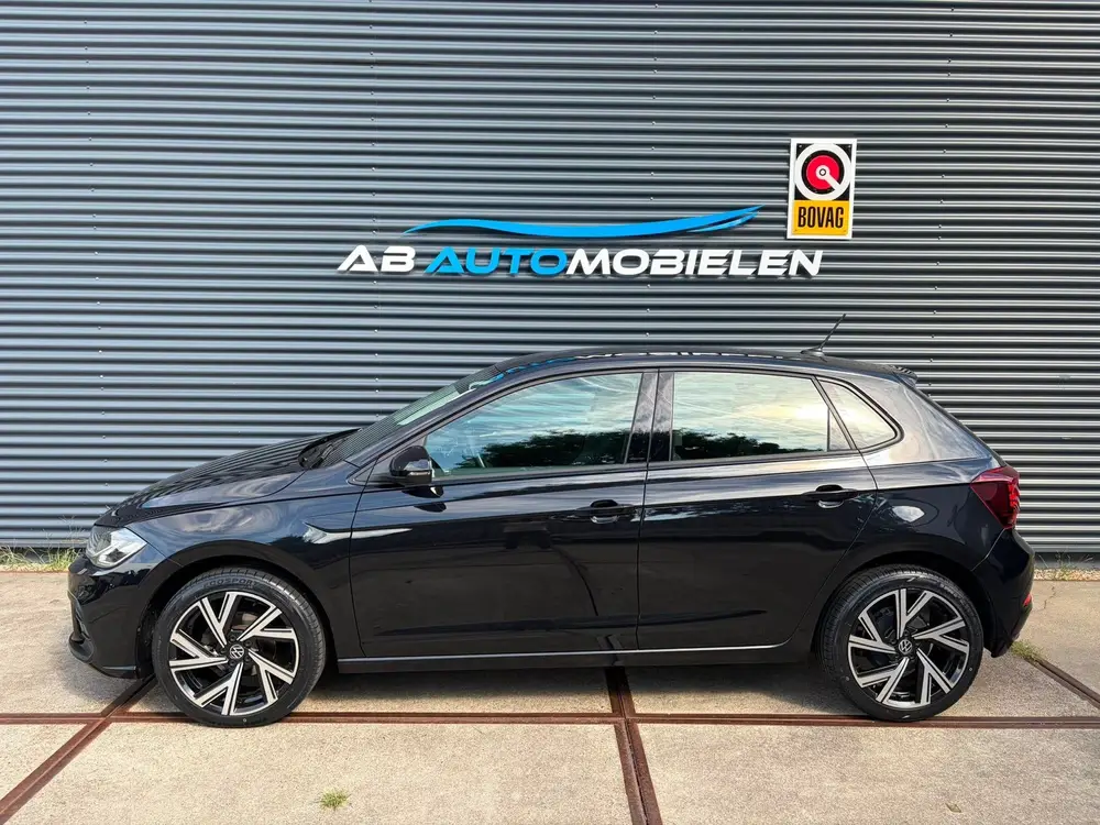 Volkswagen Polo 1.0 TSI Life APPLE CARPLAY/ PDC uit 2021, foto 2