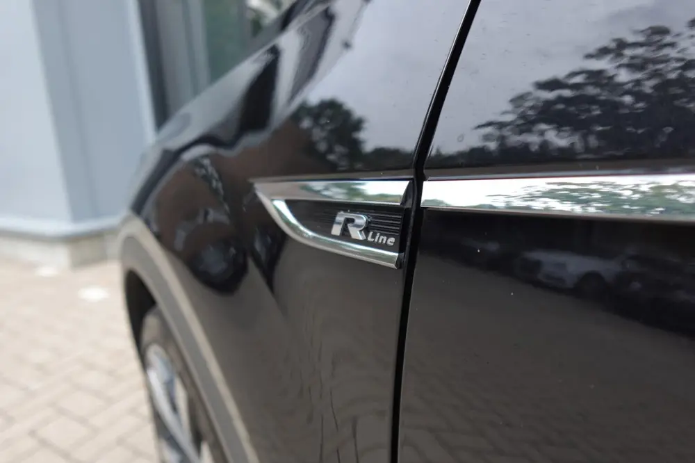 Volkswagen T-Roc 1.5 TSI Sport Business R PANO CAM ACC uit 2020, foto 4