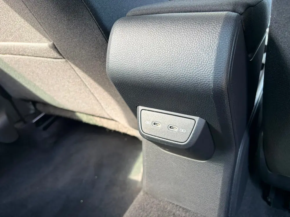 Volkswagen Polo 1.0 TSI Life APPLE CARPLAY/ PDC / CLIMA uit 2022, foto 14