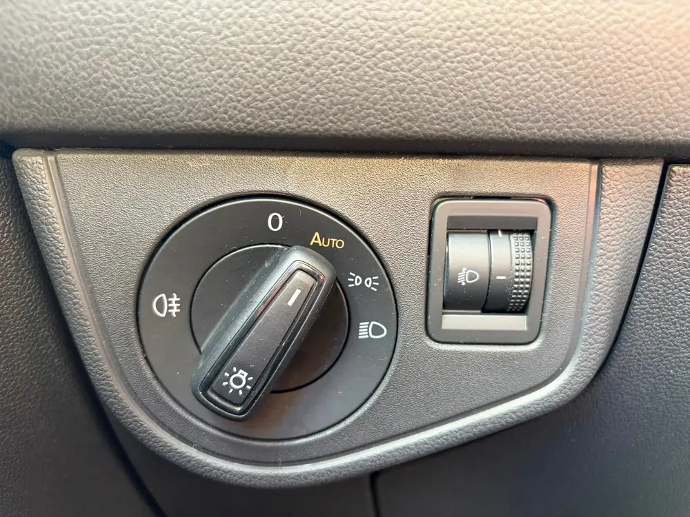 Volkswagen Polo 1.0 TSI Life APPLE CARPLAY/ PDC / CLIMA uit 2022, foto 15
