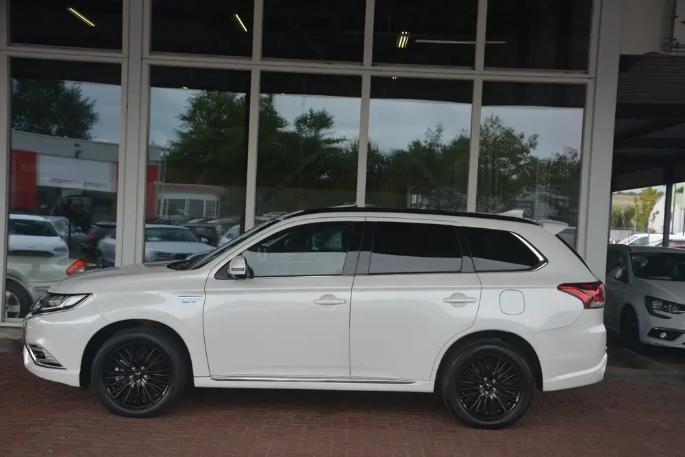 Mitsubishi Outlander 2.4 PHEV S-Edition Nederlandse auto 710 uit 2019, foto 5