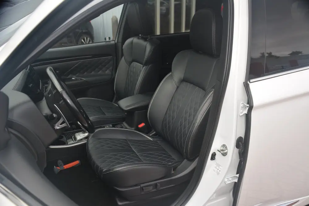 Mitsubishi Outlander 2.4 PHEV S-Edition Nederlandse auto 710 uit 2019, foto 8