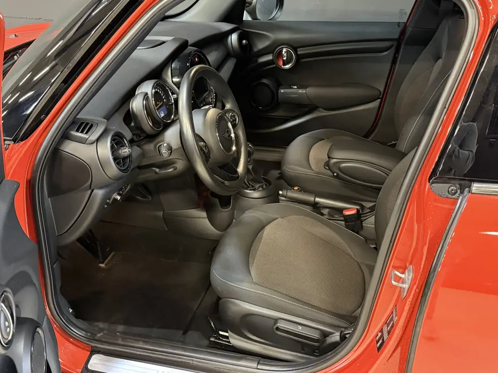 Mini Cooper 1.5 Cooper Pepper uit 2019, foto 6