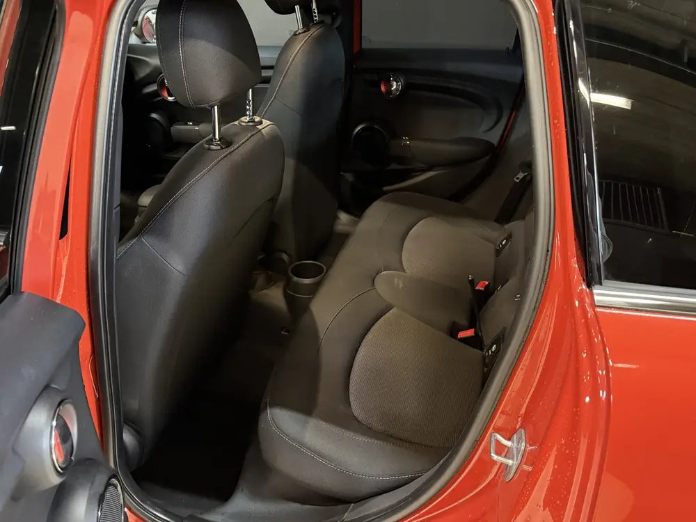 Mini Cooper 1.5 Cooper Pepper uit 2019, foto 7