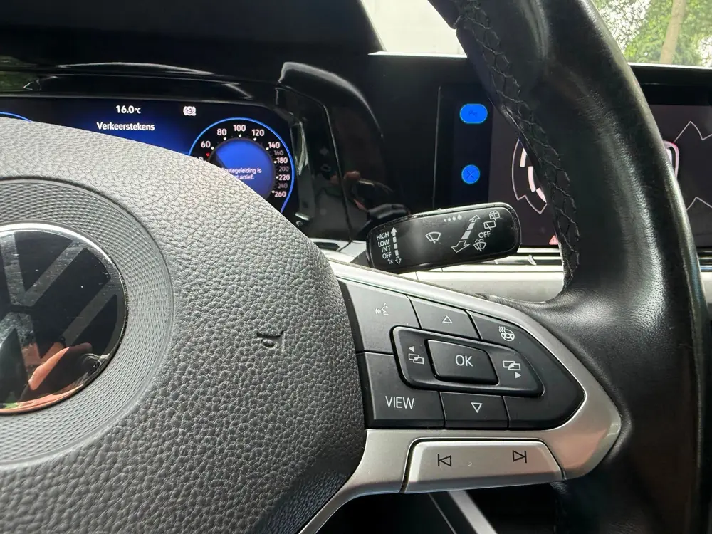 Volkswagen Golf 1.5 TSI Life 131 Pk NAP 1e Edition IQ Light/ uit 2020, foto 18