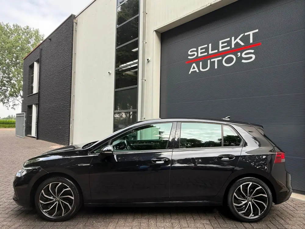 Volkswagen Golf 1.5 TSI Life 131 Pk NAP 1e Edition IQ Light/ uit 2020, foto 4