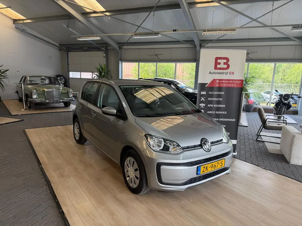 Volkswagen Up! 1.0 BMT move up! uit 2019, foto 3