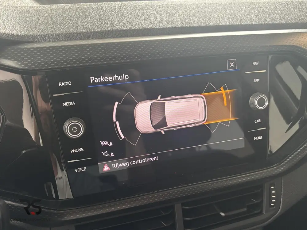 Volkswagen T-Cross 1.0 TSI 110 pk Life | CarPlay | ACC | Air uit 2022, foto 11