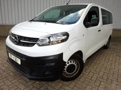Opel Vivaro Innovation 50 kWh 9 persoon uit 2021