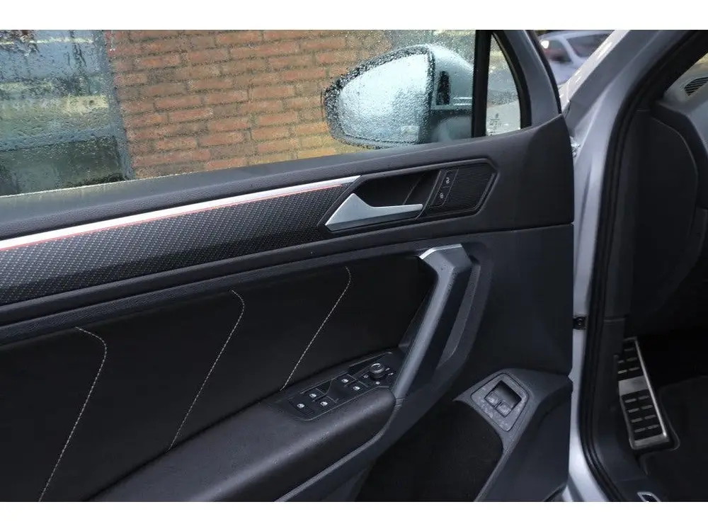 Volkswagen Tiguan 1.4 TSI eHybrid R-Line | SOH 100% | ACC | uit 2024, foto 15