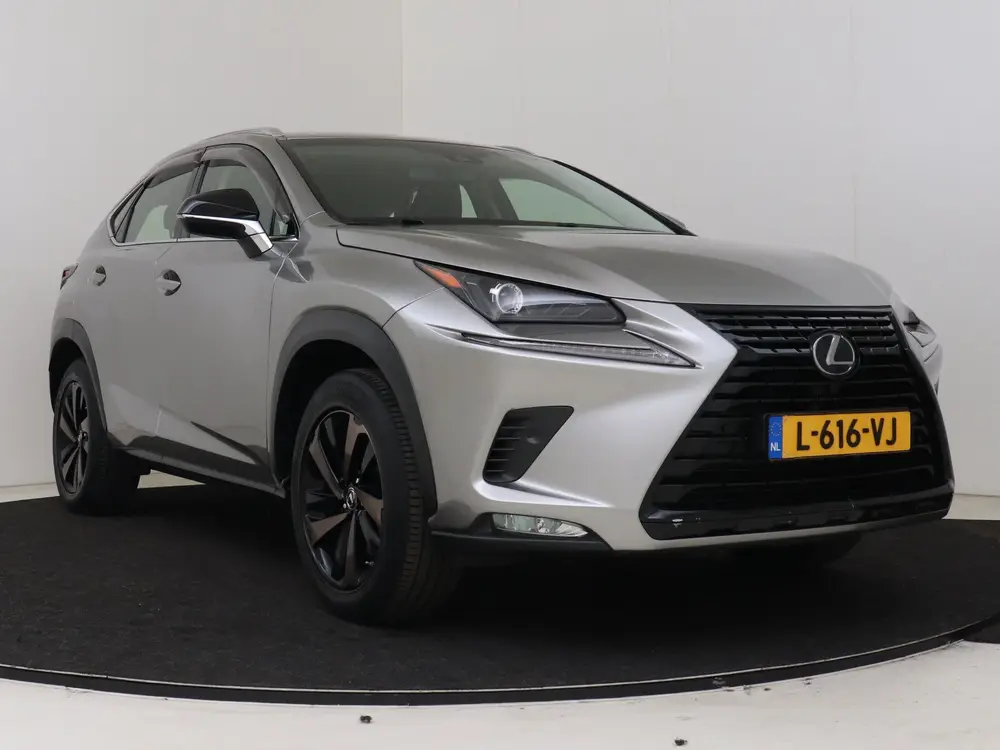 Lexus NX 300h AWD Sport Edition | Trekhaak | Safety System | uit 2019, foto 15