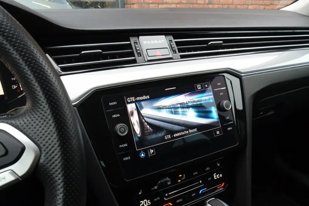 Volkswagen Passat Variant GTE, SOH 96% (bj 2023, automaat) uit 2023, foto 15